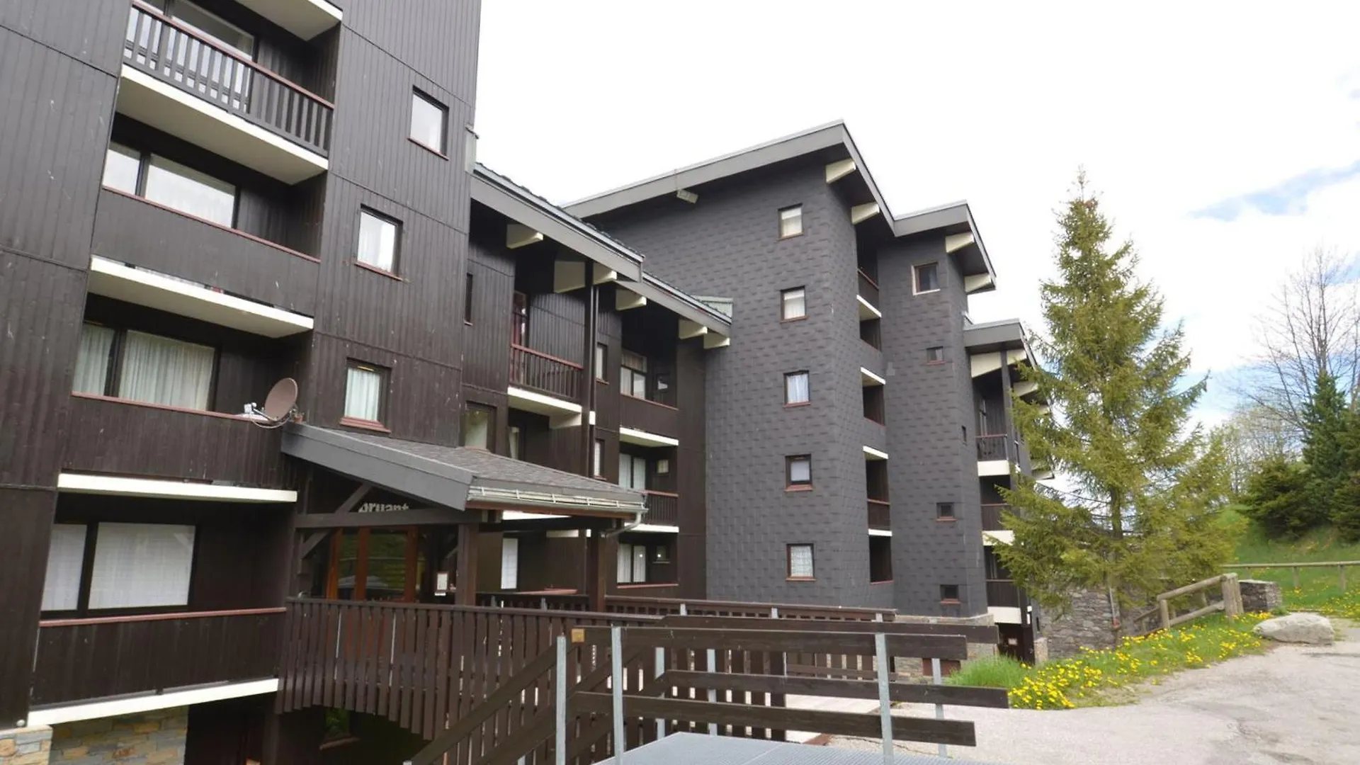 アパート Charmant Appartement 6 Pers Avec Balcon, Au Pied Des Pistes - Les Menuires - Fr-1-452-23 サン・マルタン・ド・ベルヴィル